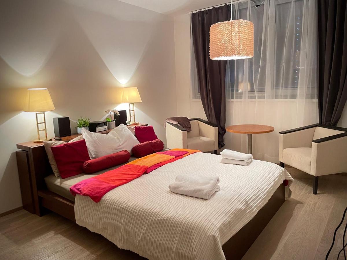 Harfa Apartment 30 Прага Экстерьер фото